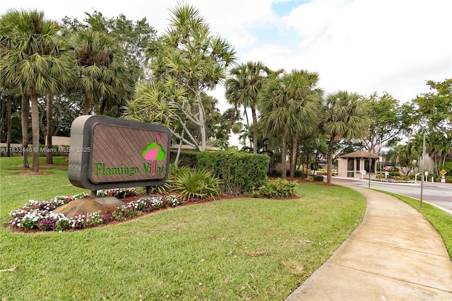 1239 NW 122nd Ter, Pembroke Pines, FL 33026 - view of community featuring a lawn