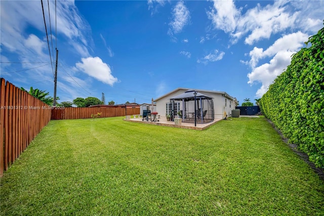 1315 W 79th St, Hialeah, FL 33014 - fenced backyard with a patio area and a gazebo