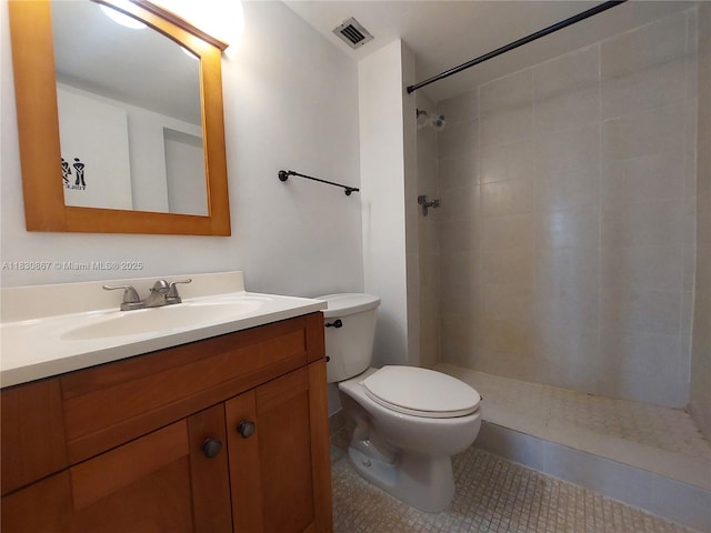 1351 NE Miami Gardens Dr Unit 513E, Miami, FL 33179 - bathroom featuring vanity, tile patterned flooring, and a tile shower