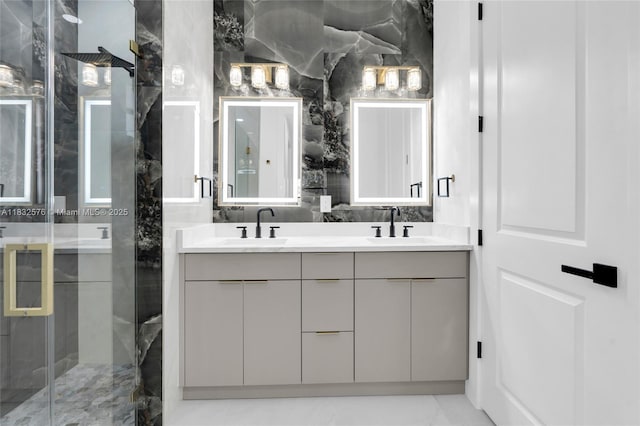 1018 Calvin Ave, Lehigh Acres, FL 33972 - full bath featuring a stall shower and double vanity
