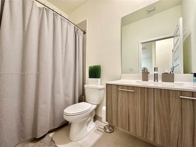 8031 NW 104th Ave Unit 21, Doral, FL 33178 - bathroom with vanity, tile patterned floors, and curtained shower