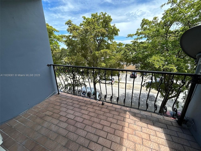 3181 SW 13th St Unit 401, Miami, FL 33145 - view of balcony