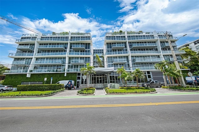 9940 W Bay Harbor Dr Unit 4B-S, Bay Harbor Islands, FL 33154 - view of apartment building / complex