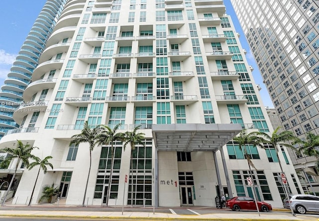 300 S Biscayne Blvd Unit T-3201, Miami, FL 33131 - photo 1