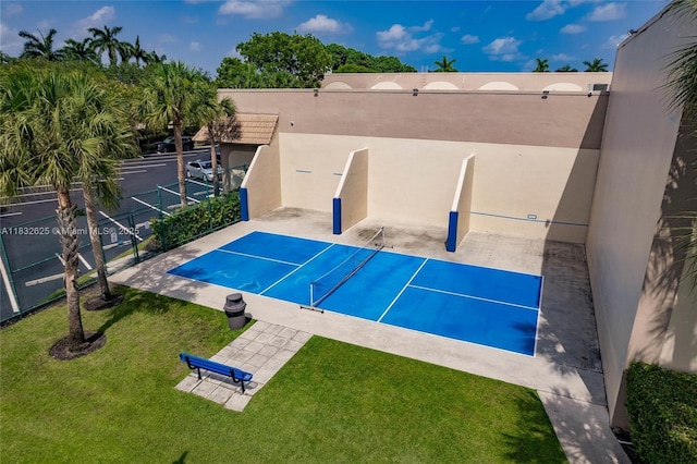 23 Simonton Cir, Weston, FL 33326 - view of basketball court
