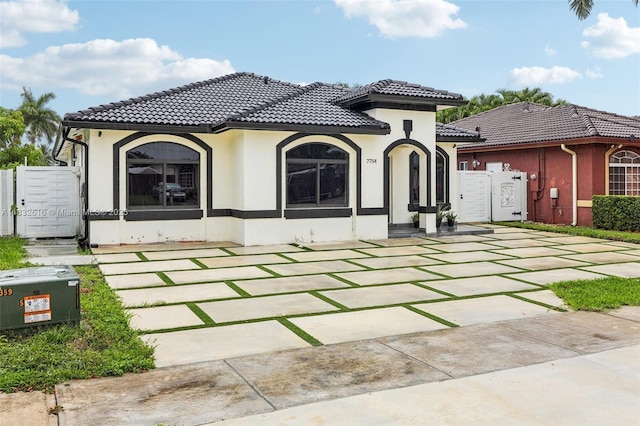 7754 NW 201st Ter, Hialeah, FL 33015 - photo 3
