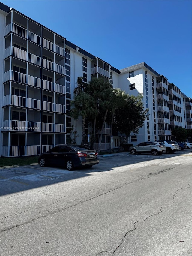 16851 NE 23rd Ave Unit A516, North Miami Beach, FL 33160 - view of apartment building / complex