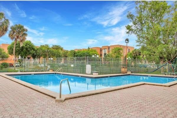 9410 W Flagler St Unit 101-1, Miami, FL 33174 - photo 35