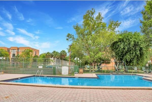 9410 W Flagler St Unit 101-1, Miami, FL 33174 - photo 36