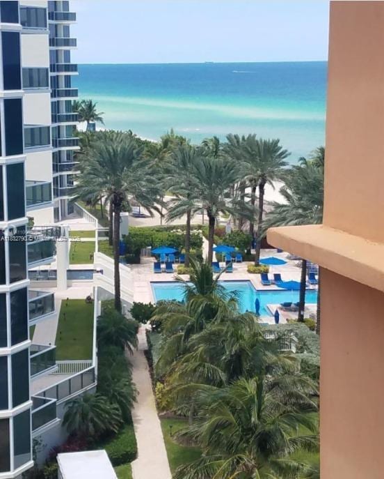 19201 Collins Ave Unit 717, Sunny Isles Beach, FL 33160 - community pool with a water view