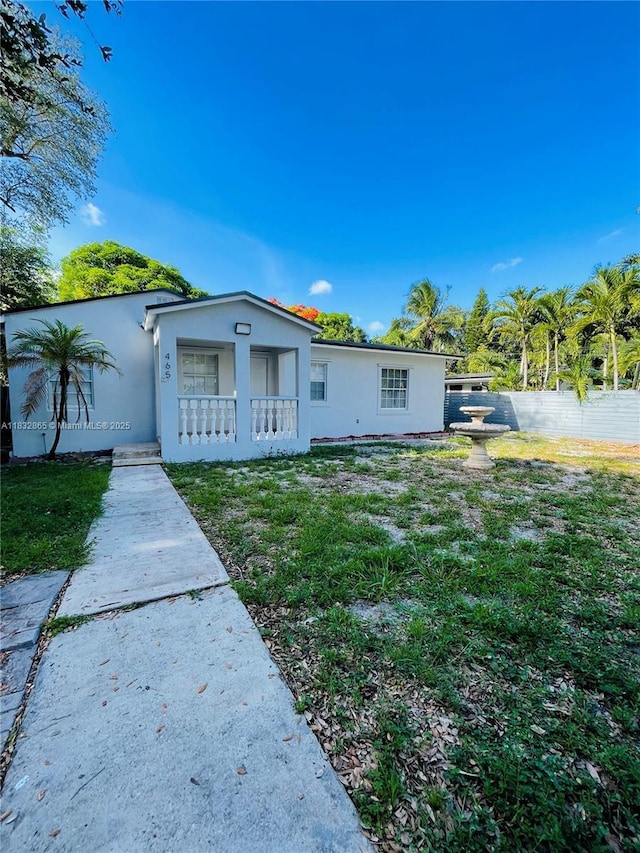465 NE 165th St, Miami, FL 33162 - photo 2