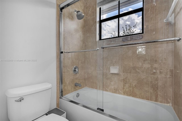 1005 NW 100th Ave, Miami, FL 33172 - full bath with toilet and bath / shower combo with glass door