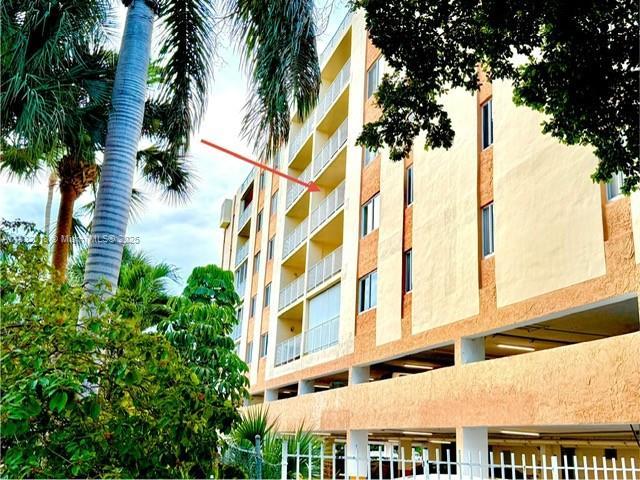 200 178th Dr Unit 409, Sunny Isles Beach, FL 33160 - view of apartment building / complex