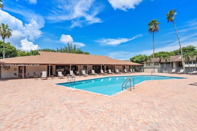 470 N Laurel Dr Unit 3A, Margate, FL 33063 - community pool with a patio