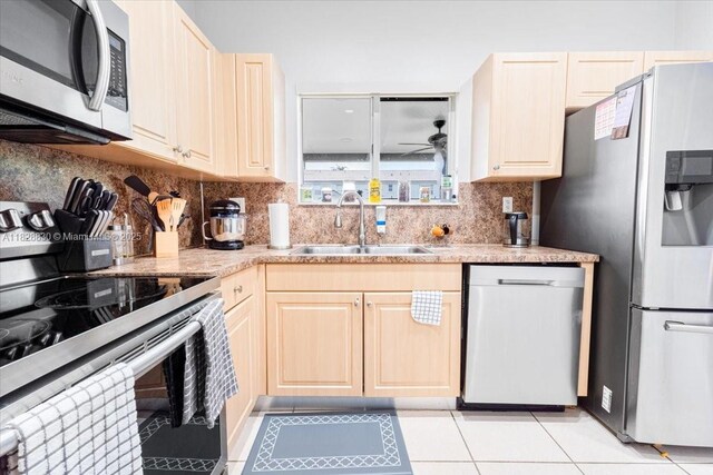 941 NE 41st Ter, Homestead, FL 33033 - photo 8