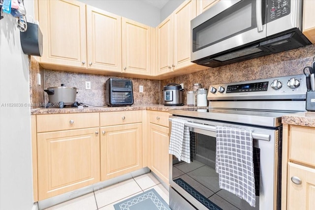 941 NE 41st Ter, Homestead, FL 33033 - photo 9
