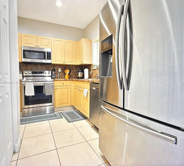 941 NE 41st Ter, Homestead, FL 33033 - photo 10