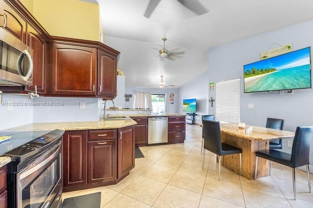 550 Auburn Way, Davie, FL 33325 - photo 8