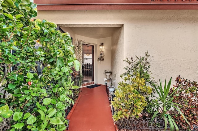 631 SW 113th Ave, Pembroke Pines, FL 33025 - doorway to property featuring stucco siding