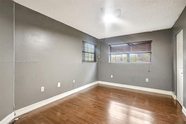 933 NE 199th St Unit 102, Miami, FL 33179 - photo 17