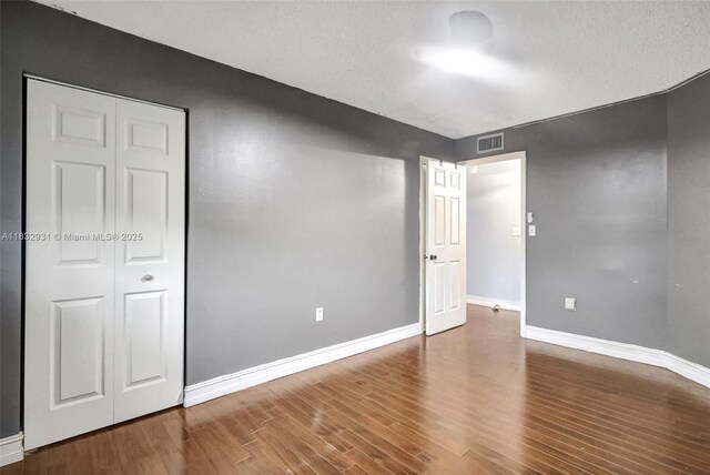 933 NE 199th St Unit 102, Miami, FL 33179 - photo 18