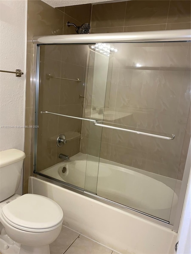 15661 SW 104th Ter Unit 3112, Miami, FL 33196 - full bath with combined bath / shower with glass door and tile patterned flooring