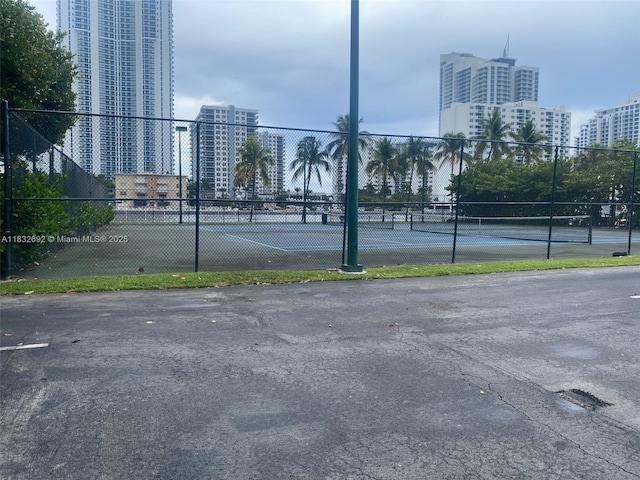 1000 Parkview Dr Unit 427, Hallandale Beach, FL 33009 - photo 4