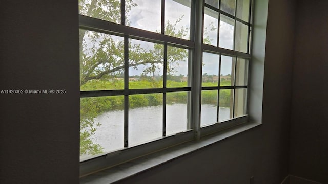 230 SW 117th Ter, Pembroke Pines, FL 33025 - detailed view of nearby water