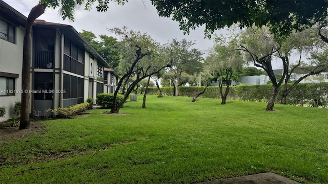 9459 W Mcnab Rd Unit 215, Tamarac, FL 33321 - view of grassy yard