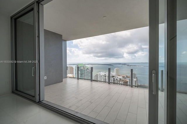 300 Biscayne Blvd Way Unit 4603, Miami, FL 33131 - balcony featuring a water view