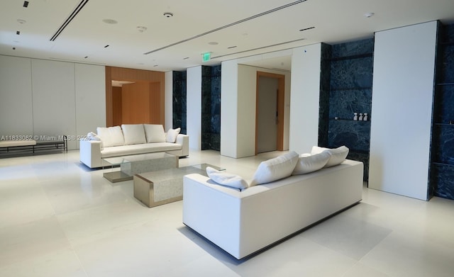 300 Biscayne Blvd Way Unit 4603, Miami, FL 33131 - view of building lobby