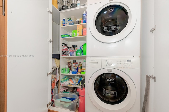 8445 SW 80th Pl, Miami, FL 33143 - laundry room with stacked washer / dryer