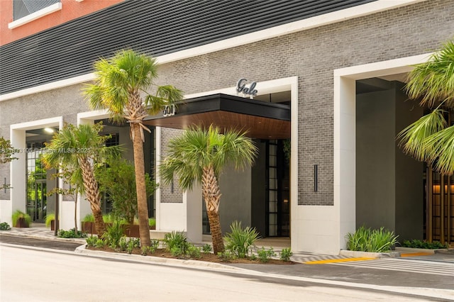 601NE 1st Ave Unit 3309, Miami, FL 33132 - doorway to property with brick siding