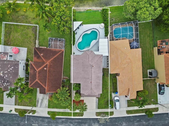 171 NW 152nd Ave, Pembroke Pines, FL 33028 - aerial view of property's location featuring a pool and property boundaries highlighted