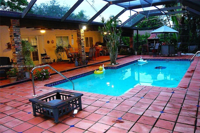17123 SW 78th Pl, Palmetto Bay, FL 33157 - outdoor pool featuring a patio and a lanai