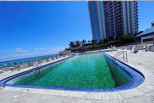 19201 Collins Ave Unit 130, Sunny Isles Beach, FL 33160 - view of community pool