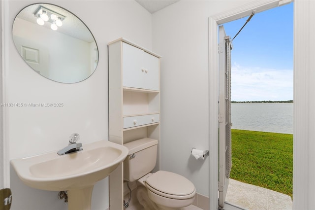 2373 NW 195th Ave, Pembroke Pines, FL 33029 - half bath with healthy amount of natural light and a water view