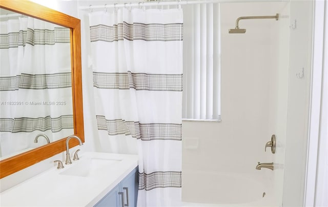 1491 SE 25th Ter Unit 1491, Homestead, FL 33035 - bathroom featuring vanity and shower / bath combination with curtain