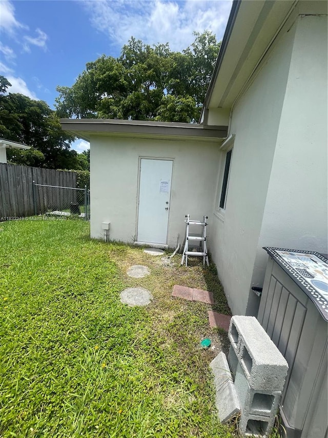 6250 SW 16th Ter, West Miami, FL 33155 - view of yard