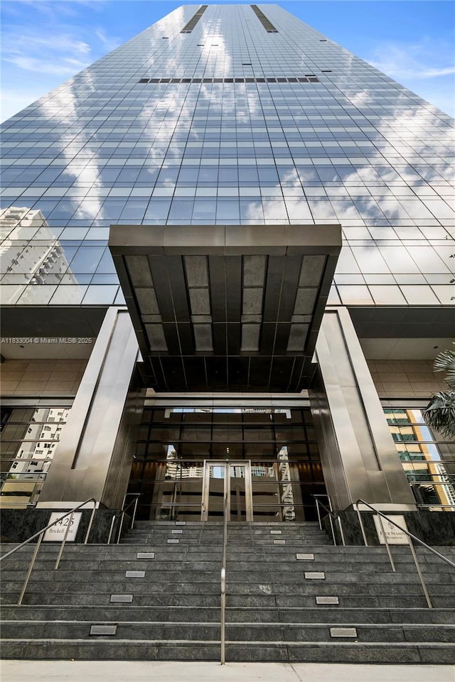 1425 Brickell Ave Unit 42E, Miami, FL 33131 - exterior view