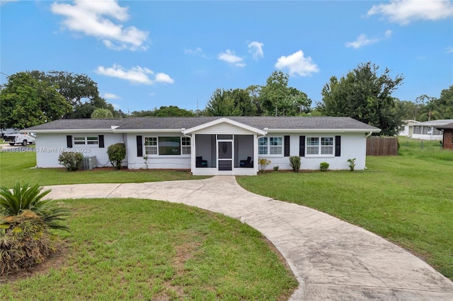 3510 Lakeview Dr, Sebring, FL 33870 - photo 1