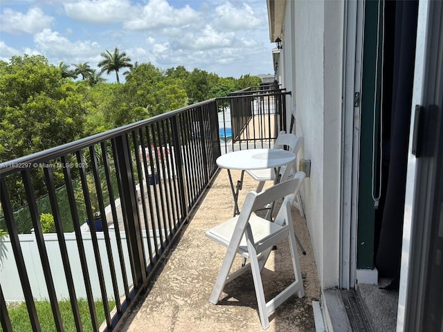 830 SE 19th St, Homestead, FL 33034 - view of balcony