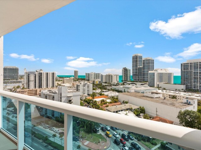 6770 Indian Creek Dr Ph-R, Ph-R Miami Beach, FL 33141 - balcony featuring a city view