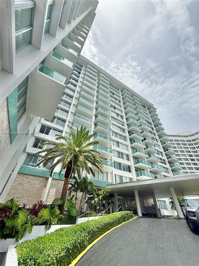 1000 W Ave Unit 520, Miami Beach, FL 33139 - photo 18
