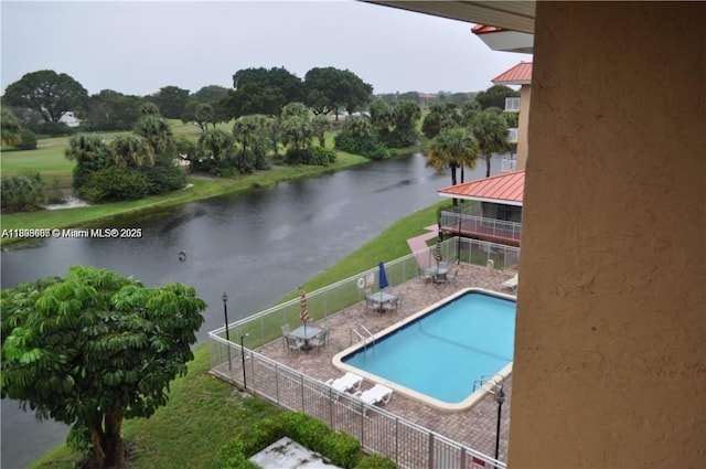 405 S Pine Island Rd Unit 401D, Plantation, FL 33324 - community pool featuring a water view and a patio