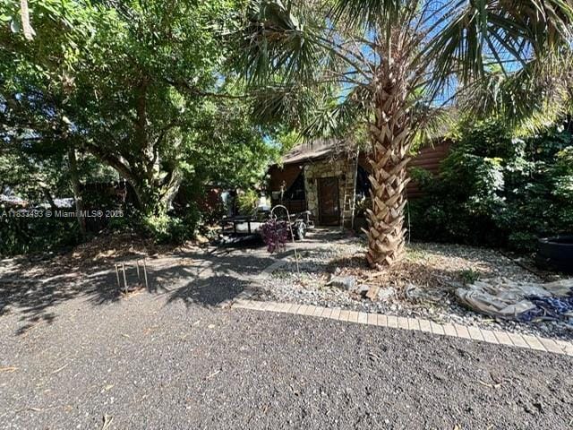 604 Horse Club Dr, Clewiston, FL 33440 - photo 2