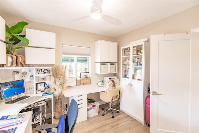 6250 SW 19th St, Miami, FL 33155 - home office featuring light wood-style floors and a ceiling fan