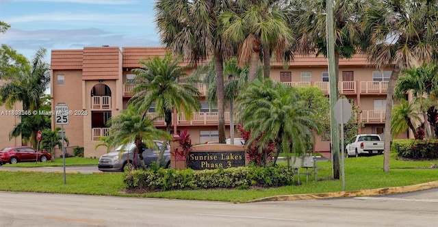 8861 Sunrise Lakes Blvd Unit 307, Sunrise, FL 33322 - view of building exterior