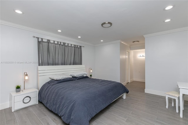 4326 Jackson St, Hollywood, FL 33021 - bedroom featuring crown molding, wood finish floors, and recessed lighting