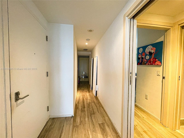 801 S Miami Ave Unit 4204, Miami, FL 33130 - corridor featuring light wood-style floors